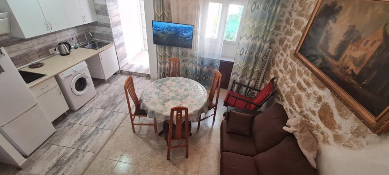 Casa Cerca De Plaza De Toros Apartment อาลิกันเต ภายนอก รูปภาพ