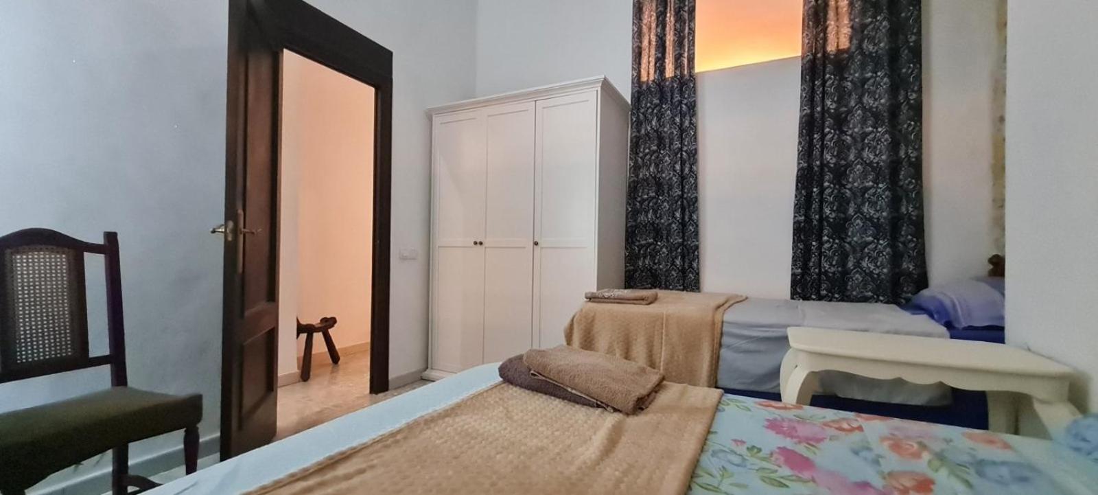 Casa Cerca De Plaza De Toros Apartment อาลิกันเต ภายนอก รูปภาพ