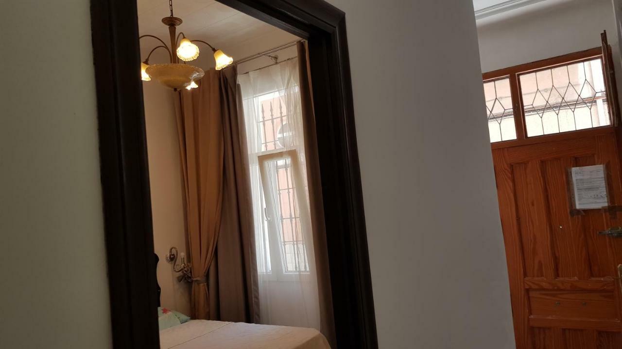 Casa Cerca De Plaza De Toros Apartment อาลิกันเต ภายนอก รูปภาพ